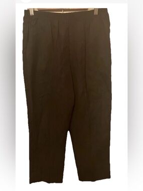 Alfred Dunner Women's Proportioned Short Pants Size 10 Black Pull On Elastic NWT
